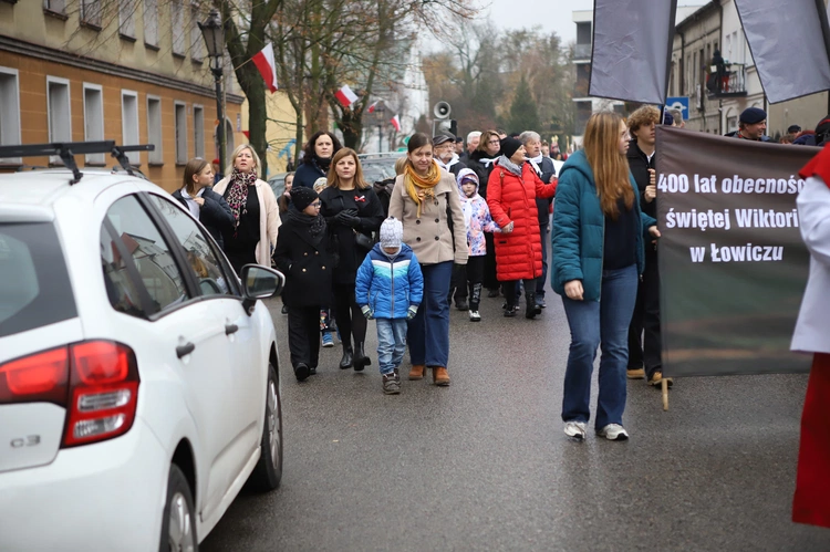 Obchody patronalne diecezji. Procesja z relikwiami św. Wiktorii 