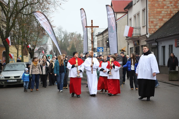 Obchody patronalne diecezji. Procesja z relikwiami św. Wiktorii 