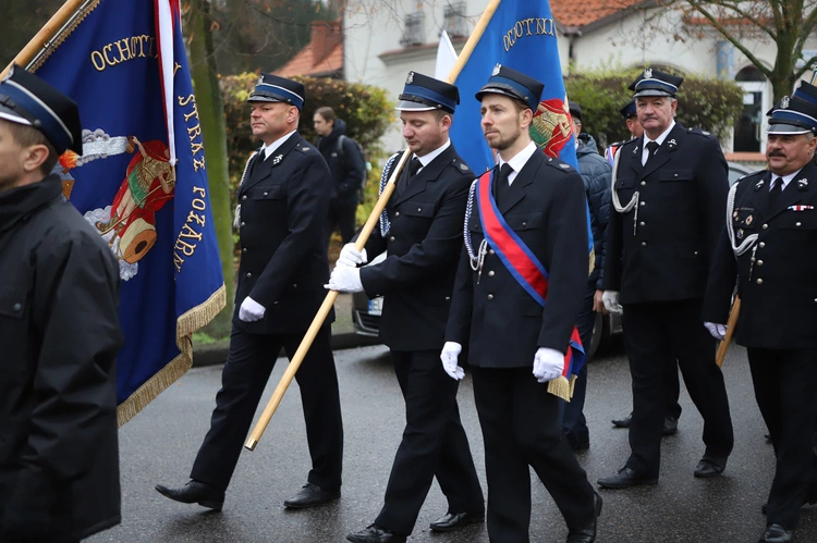 Obchody patronalne diecezji. Procesja z relikwiami św. Wiktorii 