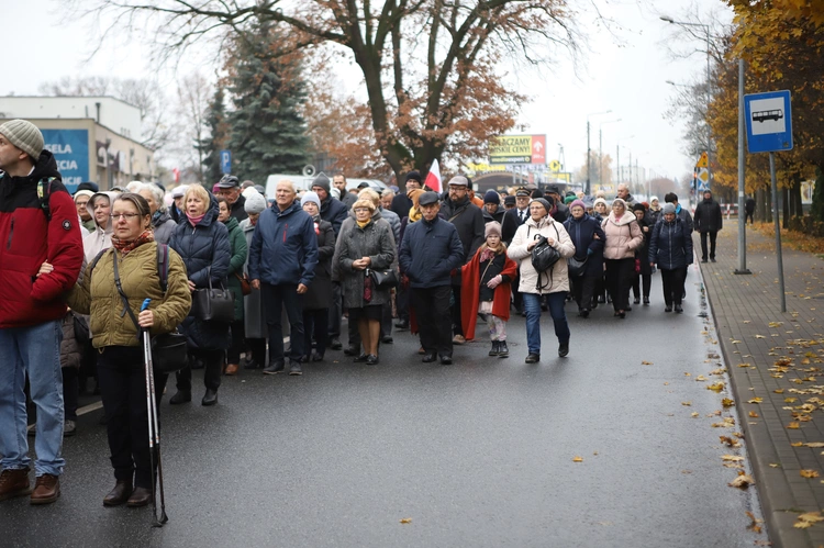Obchody patronalne diecezji. Procesja z relikwiami św. Wiktorii 
