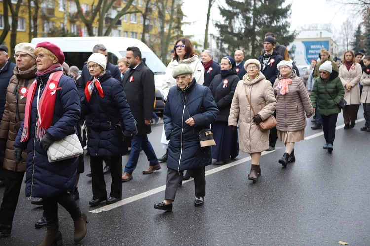 Obchody patronalne diecezji. Procesja z relikwiami św. Wiktorii 