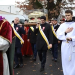 Obchody patronalne diecezji. Procesja z relikwiami św. Wiktorii 