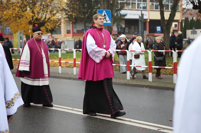Obchody patronalne diecezji. Procesja z relikwiami św. Wiktorii 