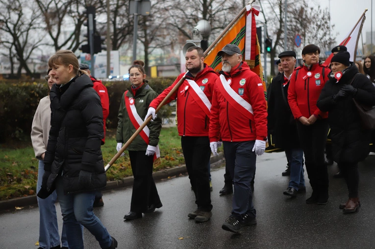 Obchody patronalne diecezji. Procesja z relikwiami św. Wiktorii 