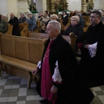 Obchody patronalne diecezji. Procesja z relikwiami św. Wiktorii 