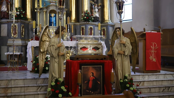 Obchody patronalne diecezji. Procesja z relikwiami św. Wiktorii 