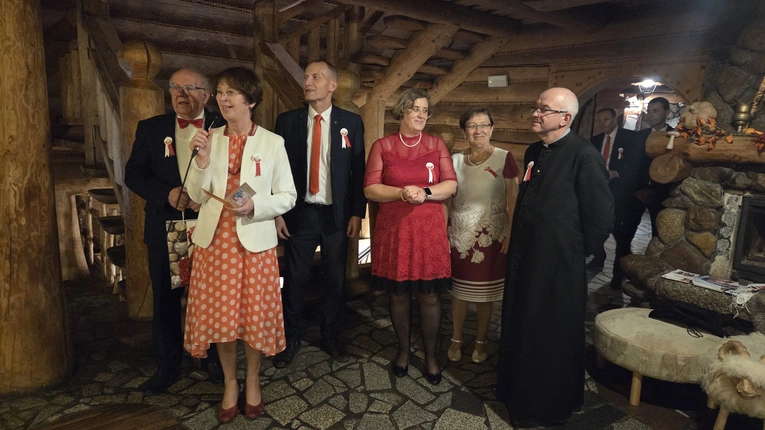 Niepodległościowy Bal Bezalkoholowy 2025