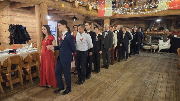 Niepodległościowy Bal Bezalkoholowy 2025