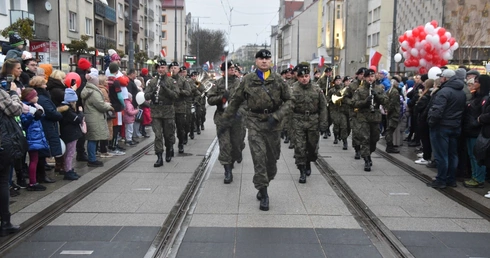 Gorzowianie świętowali 107. rocznicę odzyskania przez Polskę niepodległości 