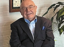 Człowiek z… ceramiki. Czy da się uczciwie prowadzić biznes i odnieść sukces? 