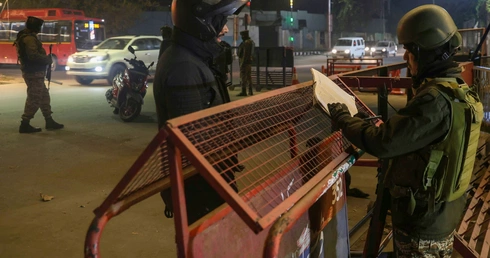 W indyjskim Kaszmirze mimo jesieni gorąco