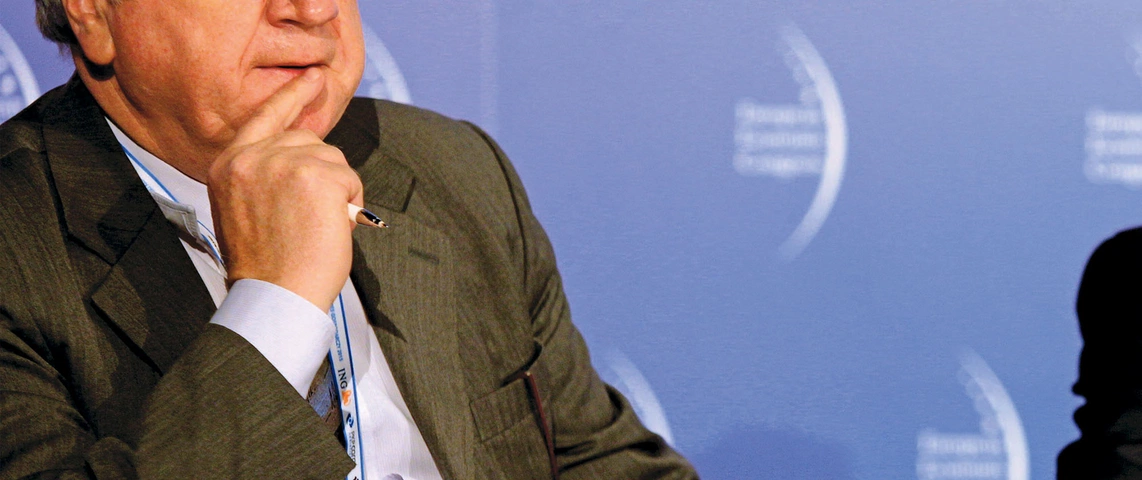 Europa jest dla Chin pionkiem w grze z USA. Rozmowa z prof. Bogdanem Góralczykiem