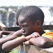 Na ulicy nie ma praw dziecka. Polski misjonarz pomaga dzieciom ulicy w Zambii