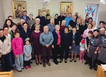 Choć powódź była na Dolnym Śląsku już ponad rok temu, wolontariusze ciągle pomagają osobom poszkodowanym przez żywioł.