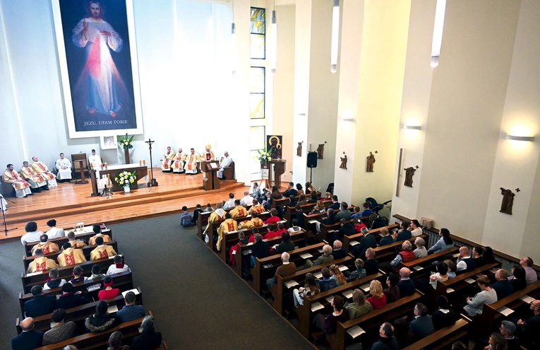 Msza św.  w kaplicy seminaryjnej. 