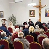 Spotkania odbywają się w Centrum Formacyjnym im. ks. bp. Antoniego Stankiewicza i poprzedza je Msza św. z liturgią godzin w katedrze.