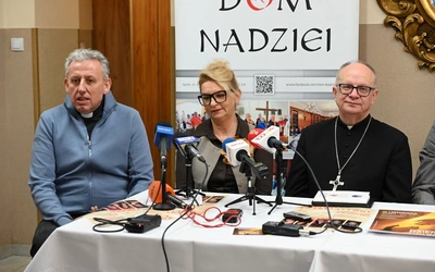 Artur Żmijewski zaśpiewa w Opolu