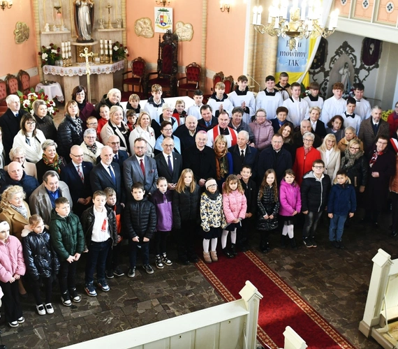 Szkoła Podstawowa im. Jana Pawła II w Trzebiczu ma już 80 lat