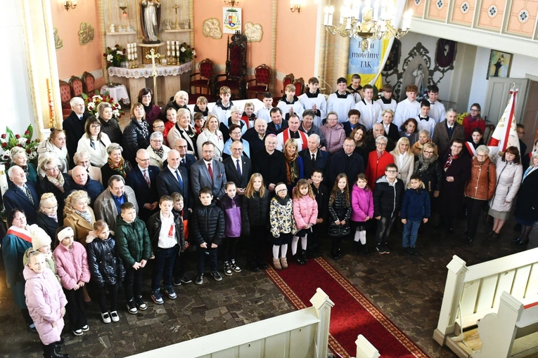 Szkoła Podstawowa im. Jana Pawła II w Trzebiczu ma już 80 lat