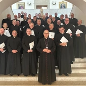 Abp Przybylski wręczył dekrety proboszczowskie