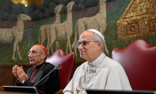 Leon XIV apeluje o wysoki poziom kształecenia uniwersyteckiego