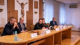 Ruszają prace komisji badającej przypadki nadużyć seksualnych w archidiecezji łódzkiej od 1945 r.