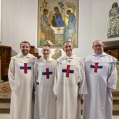 Wspierają w momentach zagrożenia