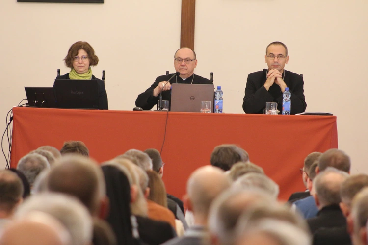 Czwarte obrady plenum Synodu Archidiecezji Wrocławskiej 
