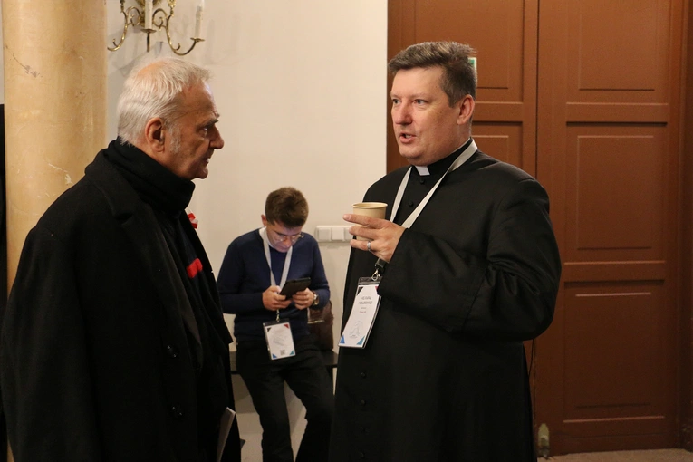 Czwarte obrady plenum Synodu Archidiecezji Wrocławskiej 