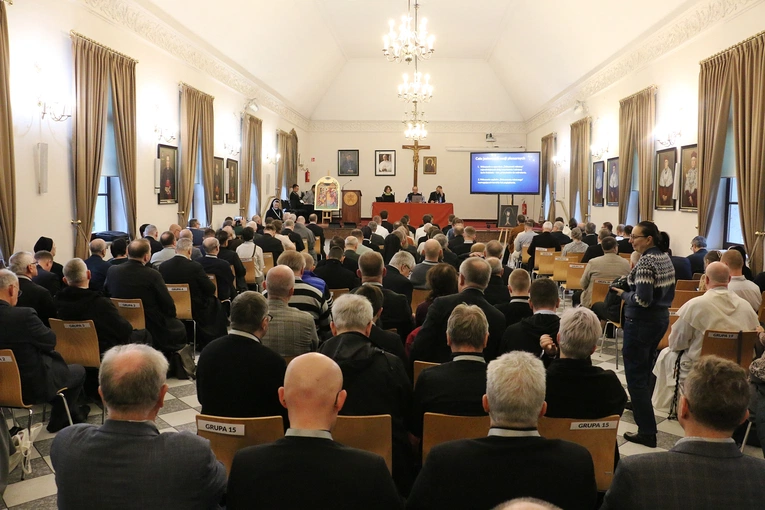 Czwarte obrady plenum Synodu Archidiecezji Wrocławskiej 