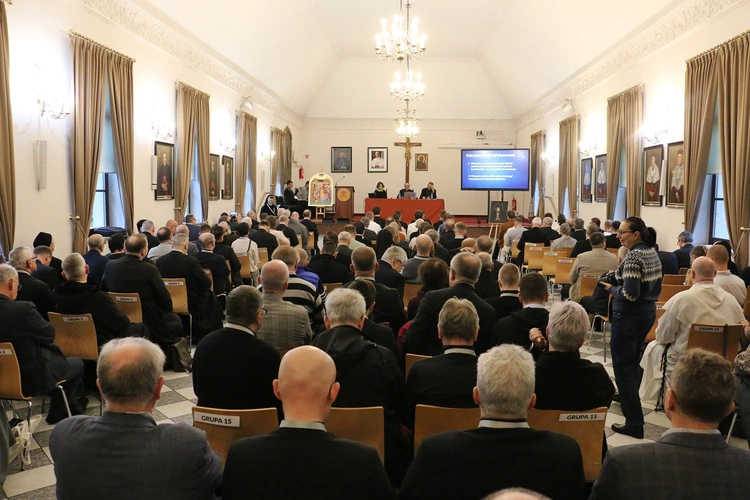 Czwarte obrady plenum Synodu Archidiecezji Wrocławskiej 