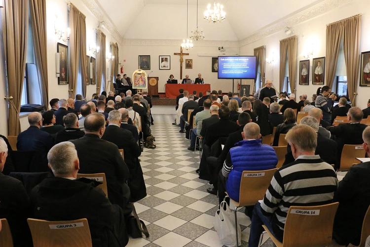 Czwarte obrady plenum Synodu Archidiecezji Wrocławskiej 