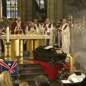 Pogrzeb kard. Duki: świadek wiary aż do końca