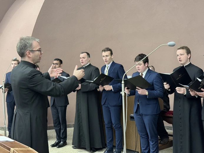 Święcenia prezbiteratu w kościele akademickim