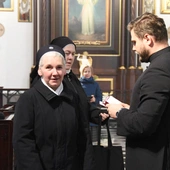 Siostry poniosą Jezusa