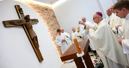 Poświęcenie kaplicy w DTD Nazaret w Jemielnicy