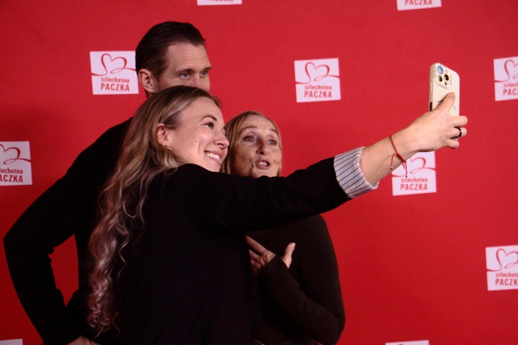 Otwarcie bazy rodzin 25. edycji Szlachetnej Paczki 