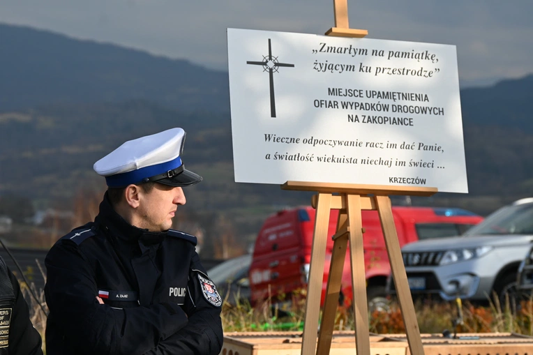 Ku pamięci ofiar wypadków drogowych 