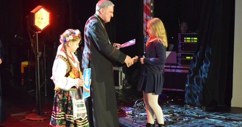 IX Festiwal Piosenki Patriotyczno-Religijnej