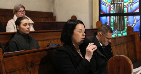 Przejmujące wspomnienie ofiar Tragedii Górnośląskiej w Raszowej