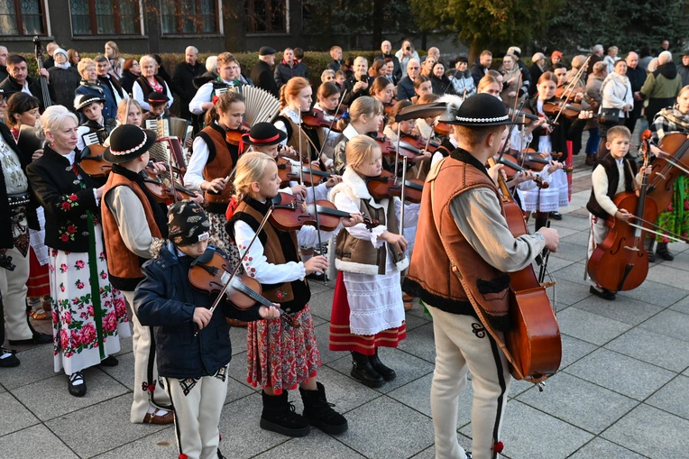 Piękne karty historii związku zawodowego 