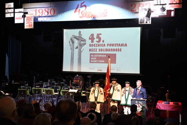 Piękne karty historii związku zawodowego 