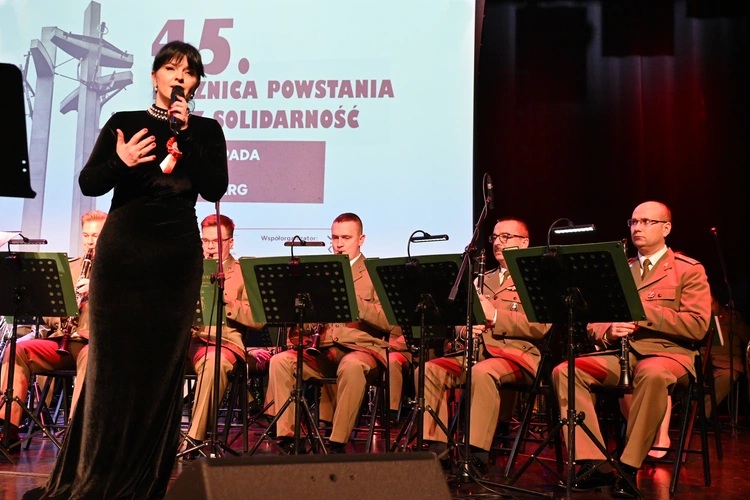 Piękne karty historii związku zawodowego 