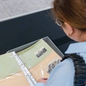 To jedno z największych odkryć ikonograficznych ostatnich lat, rzucające nowe światło na historię Warszawy tuż po zakończeniu II wojny światowej.