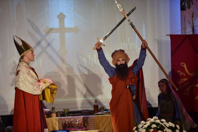 Koronacja w Ołpinach