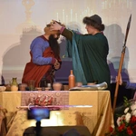 Śpiewanie i koronacja w Ołpinach