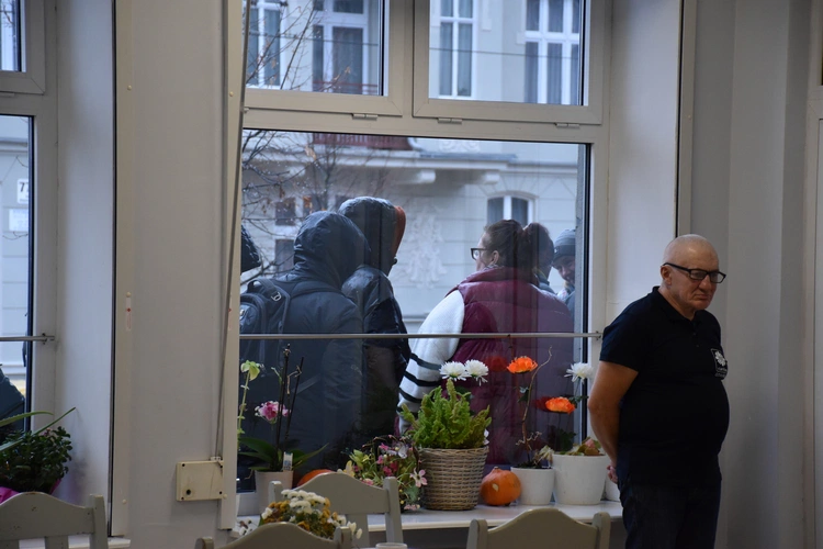 Nowy food truck Caritas