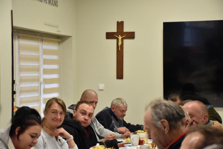 Nowy food truck Caritas