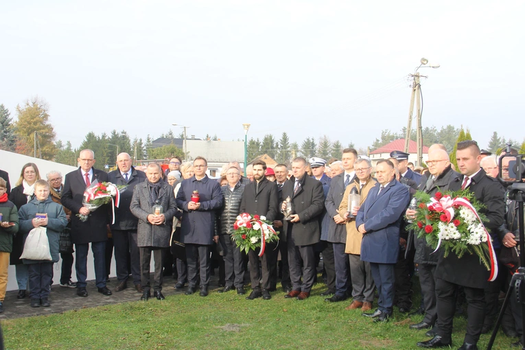 Zabawa. Obchody Światowego Dnia Pamięci Ofiar Wypadków Drogowych
