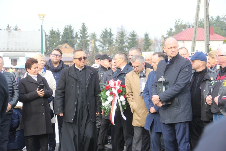 Zabawa. Obchody Światowego Dnia Pamięci Ofiar Wypadków Drogowych